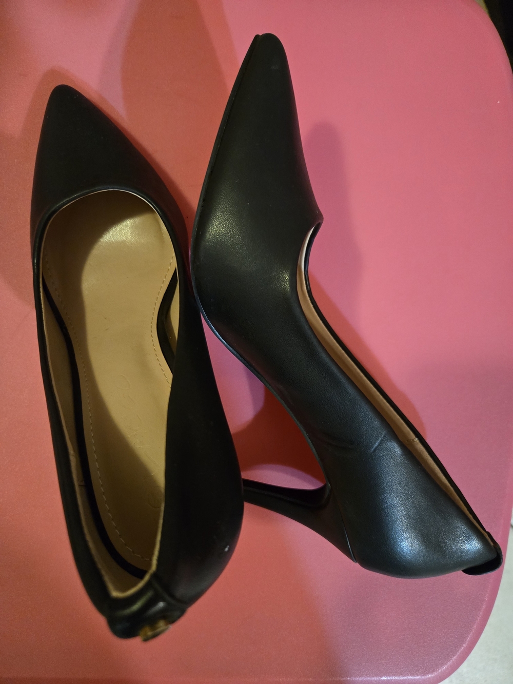 Women's Pointed-Toe Black Stiletto Heels